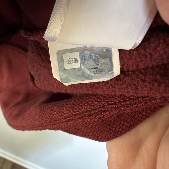 The North Face Furry Fleece Teddy Full Zip Burgundy Jacket Womens Medium Pockets - Picture 7 of 9